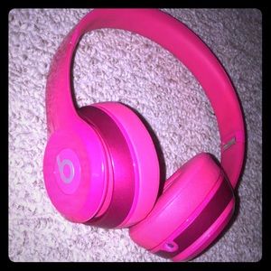 pink beats